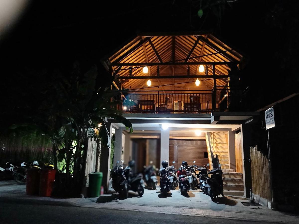 Happy Penida Hostel 2 Toyapakeh Экстерьер фото