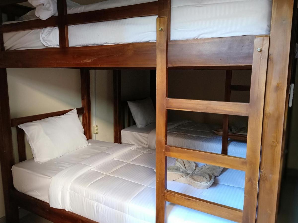 Happy Penida Hostel 2 Toyapakeh Экстерьер фото