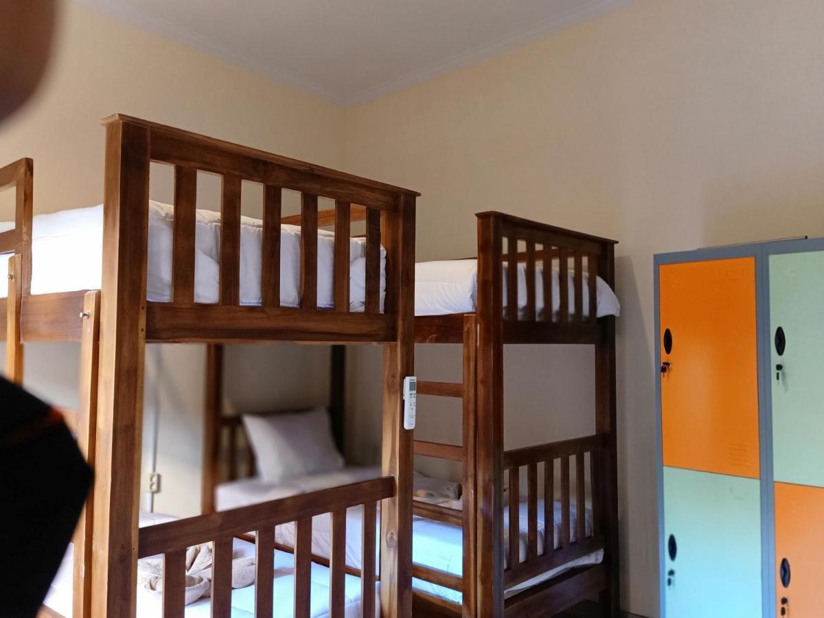 Happy Penida Hostel 2 Toyapakeh Экстерьер фото